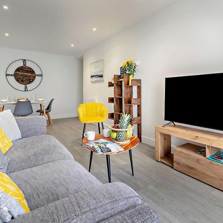 4 Rockham - Luxury Apartment At Byron Woolacombe, Only 4 Minute Walk To Woolacombe Beach! Extérieur photo