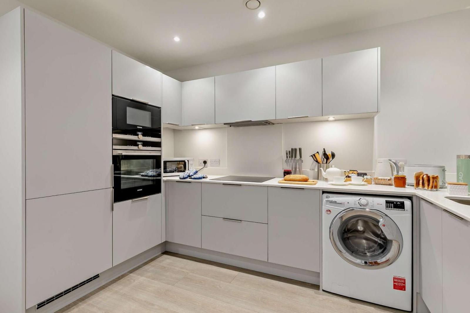 4 Rockham - Luxury Apartment At Byron Woolacombe, Only 4 Minute Walk To Woolacombe Beach! Extérieur photo